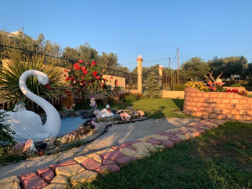 Dora'S Garden Villa Alexandroúpolis Ngoại thất bức ảnh